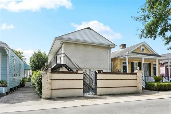 $124,000 | 257 Cherokee Street, Unit 3, New Orleans, LA 70118