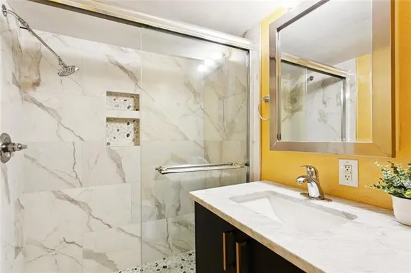 $124,000 | 257 Cherokee Street, Unit 3, New Orleans, LA 70118
