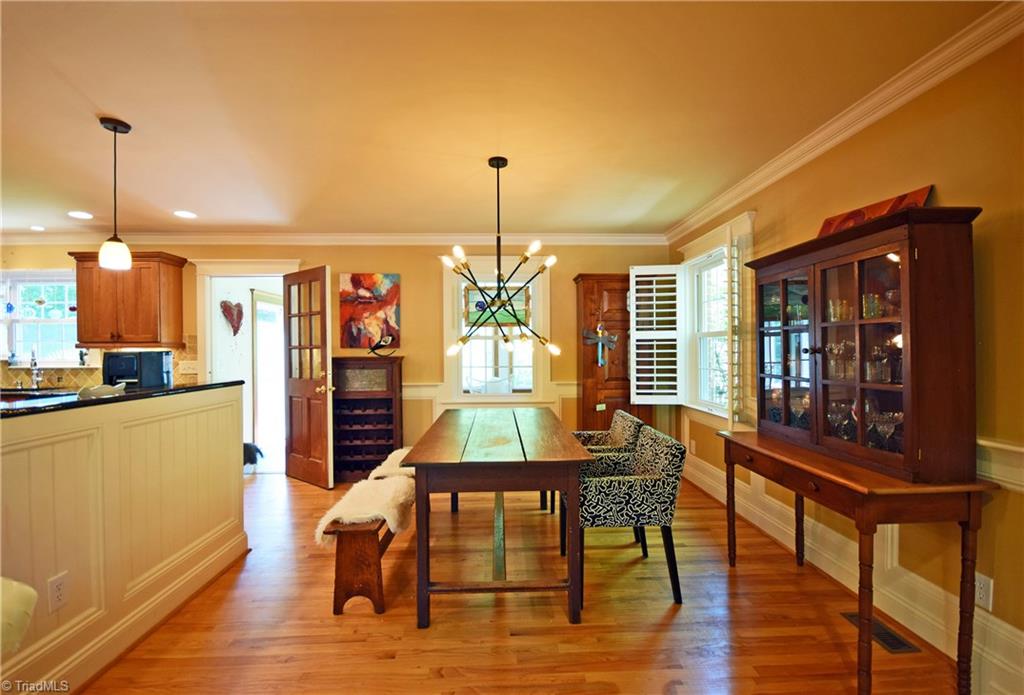 3521 Kirklees Road Winston-Salem, NC 27104 - Photo 6 of 20 Gallery Image 6