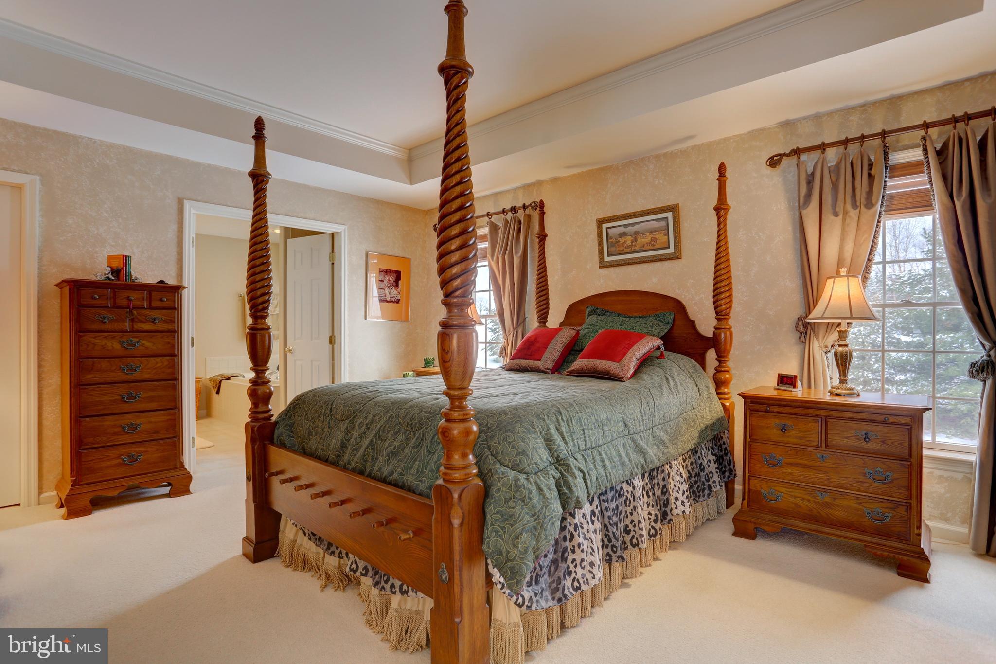 2146 Meadow Ridge Drive Lancaster, PA 17601 - Photo 26 of 48 Owner's Suite