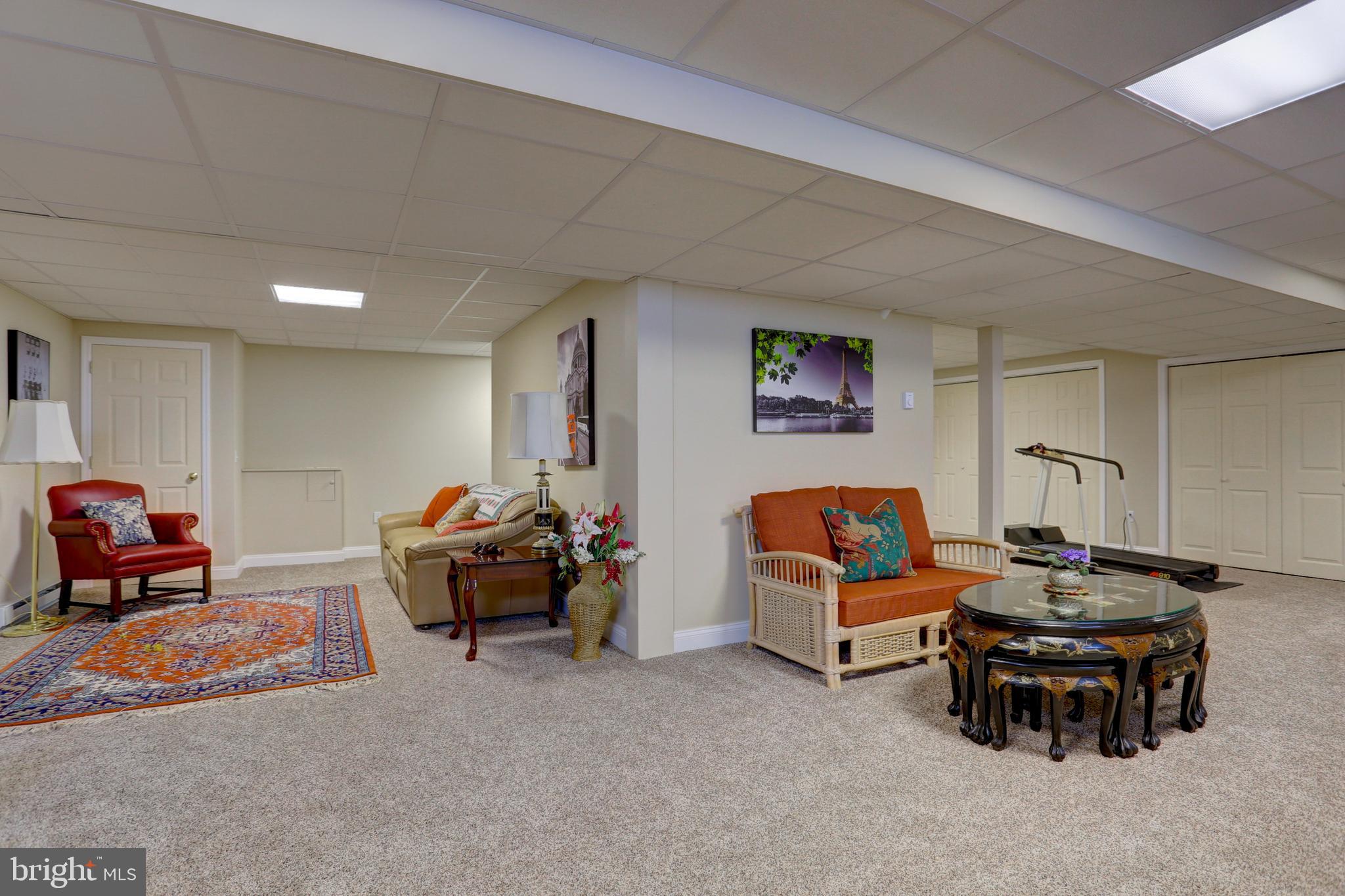 2146 Meadow Ridge Drive Lancaster, PA 17601 - Photo 36 of 48 LL Family Room