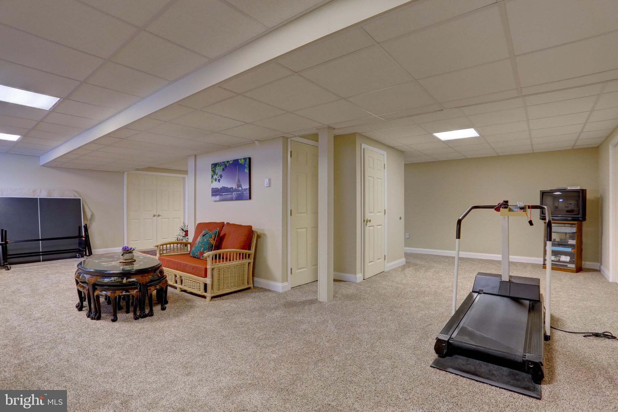 2146 Meadow Ridge Drive Lancaster, PA 17601 - Photo 37 of 48 LL Family Room