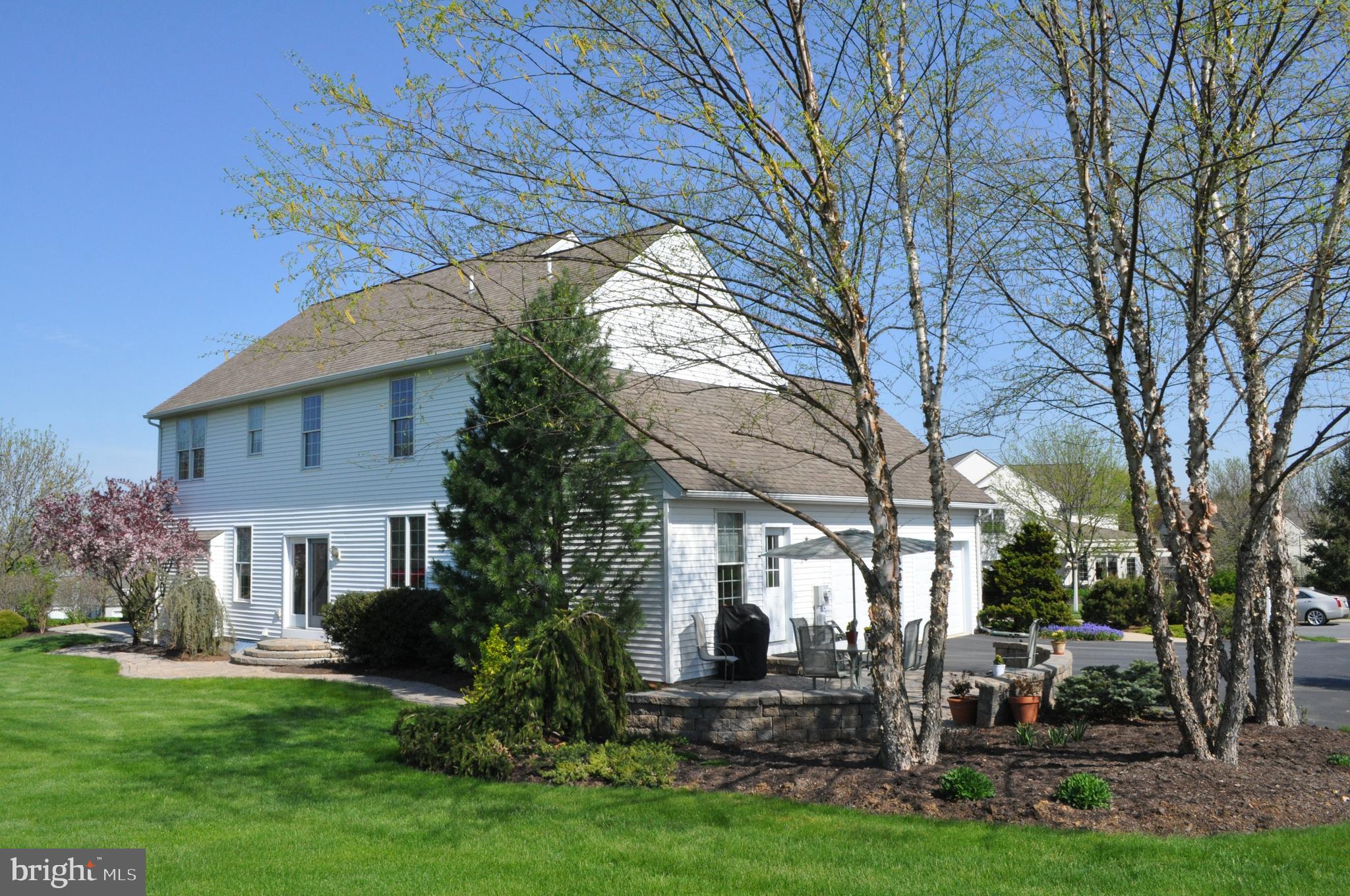2146 Meadow Ridge Drive Lancaster, PA 17601 - Photo 43 of 48 Rear/Side View