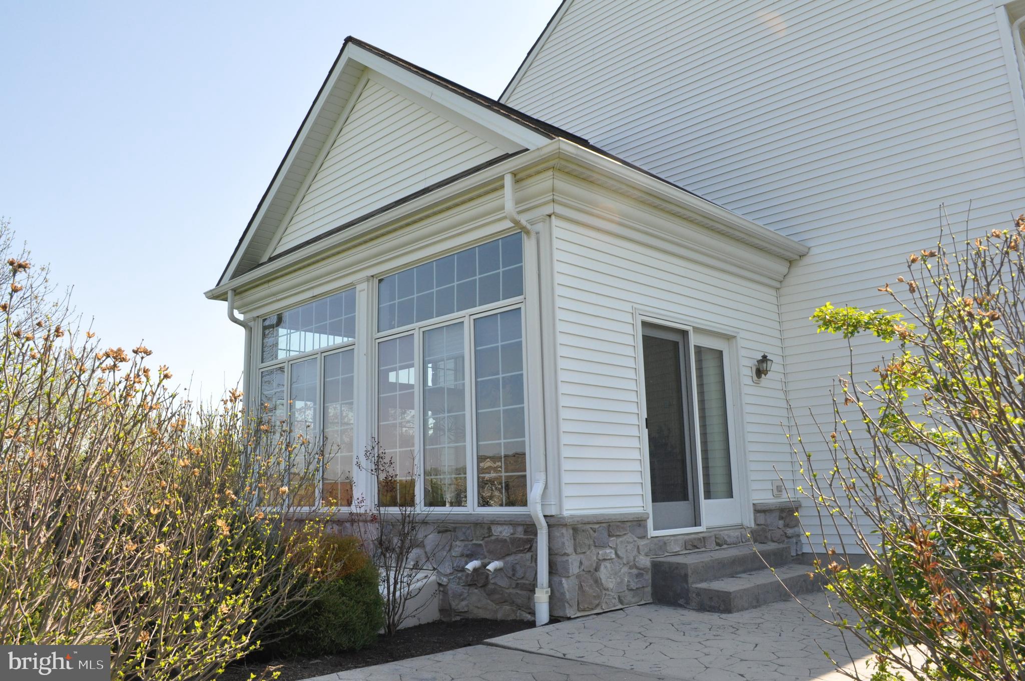 2146 Meadow Ridge Drive Lancaster, PA 17601 - Photo 45 of 48 Sunroom/Patio