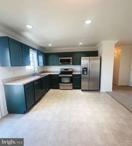 $2,200 | 92 Embassy Court, Martinsburg, WV 25405