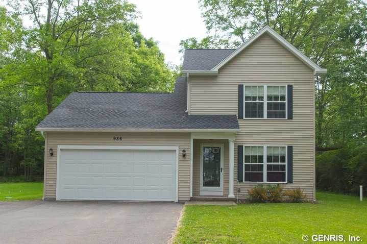 986 5 Mile Line Road Webster, NY 14580 - Photo 1 of 1 Exterior Front