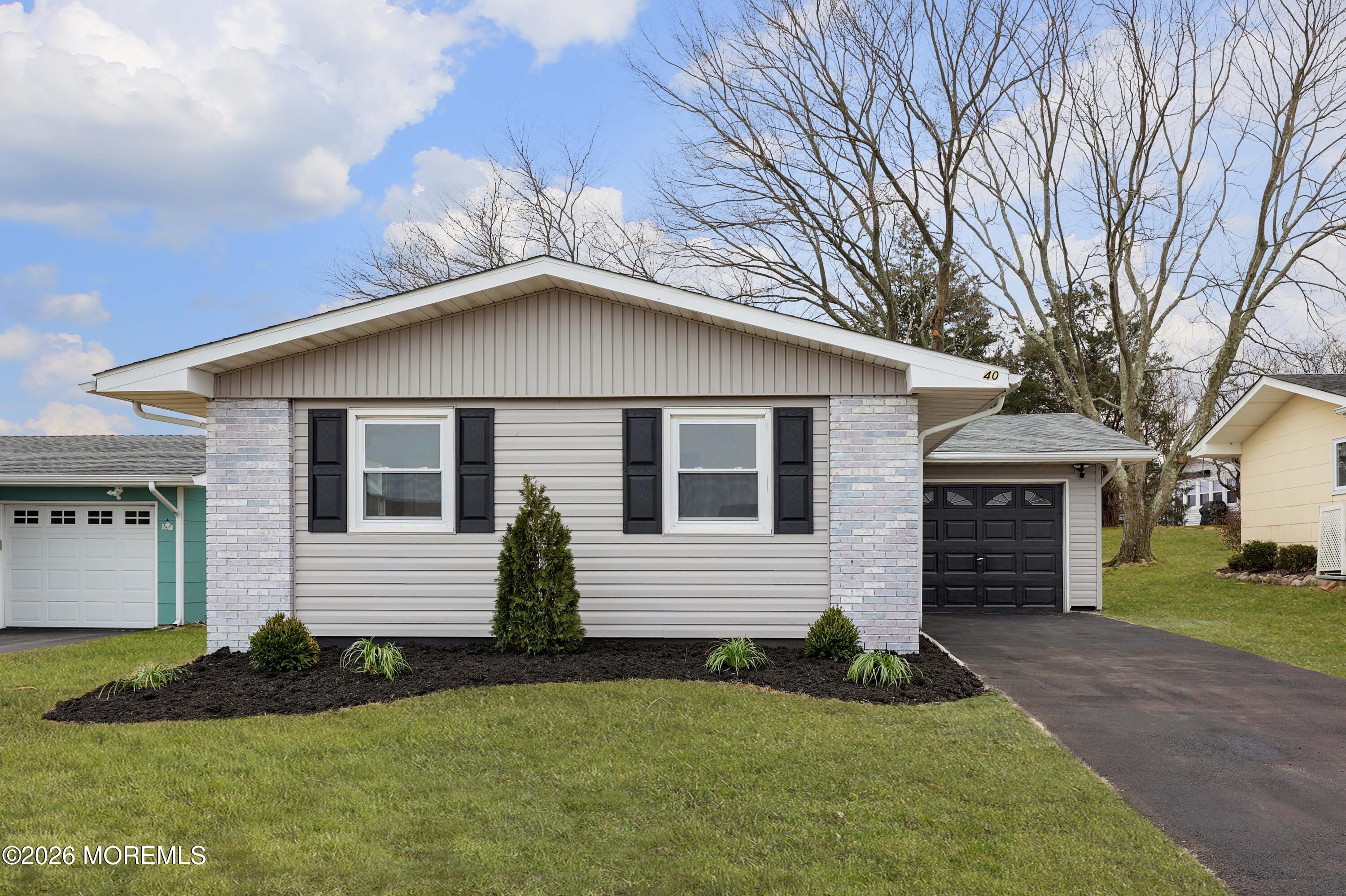 40 Patmore Road Brick, NJ 08724 - Photo 2 of 31 2