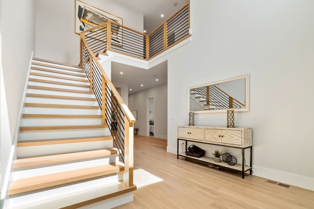 239 Jackson Street Newton, MA 02459 - Photo 18 of 38 Gallery Image 18