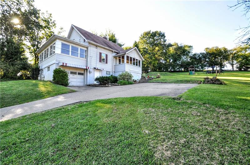 1647 Fallen Timber Road Elizabeth, PA 15037 - Photo 1 of 25 Gallery Image 1