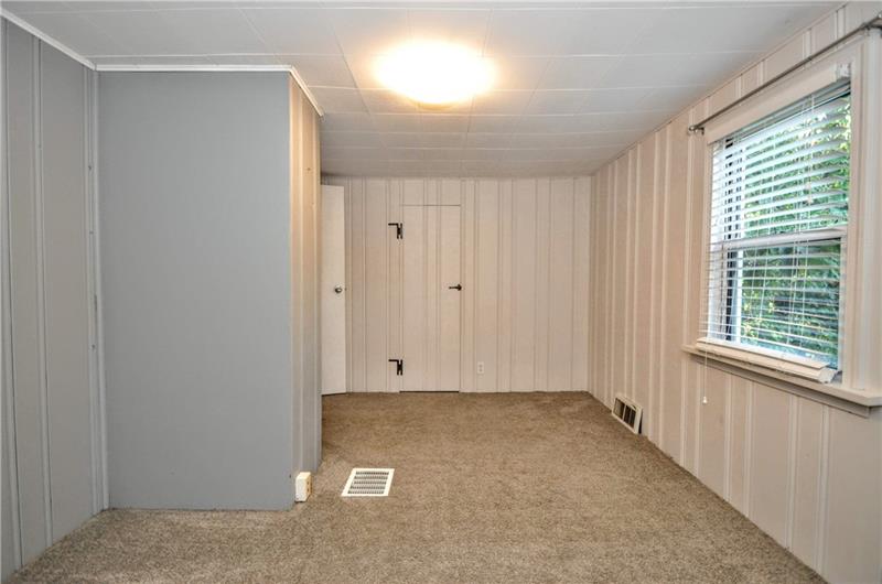 1647 Fallen Timber Road Elizabeth, PA 15037 - Photo 17 of 25 Gallery Image 17