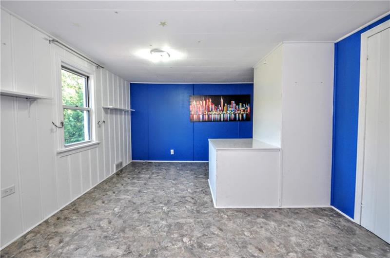 1647 Fallen Timber Road Elizabeth, PA 15037 - Photo 18 of 25 Gallery Image 18