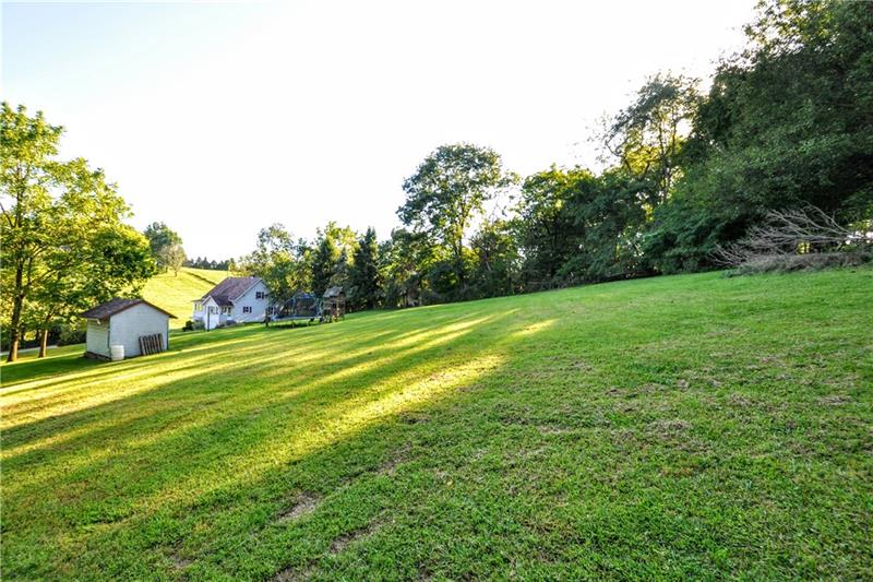 1647 Fallen Timber Road Elizabeth, PA 15037 - Photo 21 of 25 Gallery Image 21