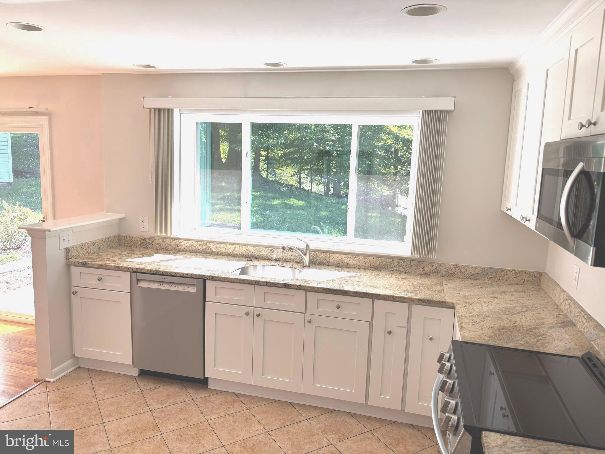 8212 Hawthorne Road Bethesda, MD 20817 - Photo 5 of 17 Gallery Image 5