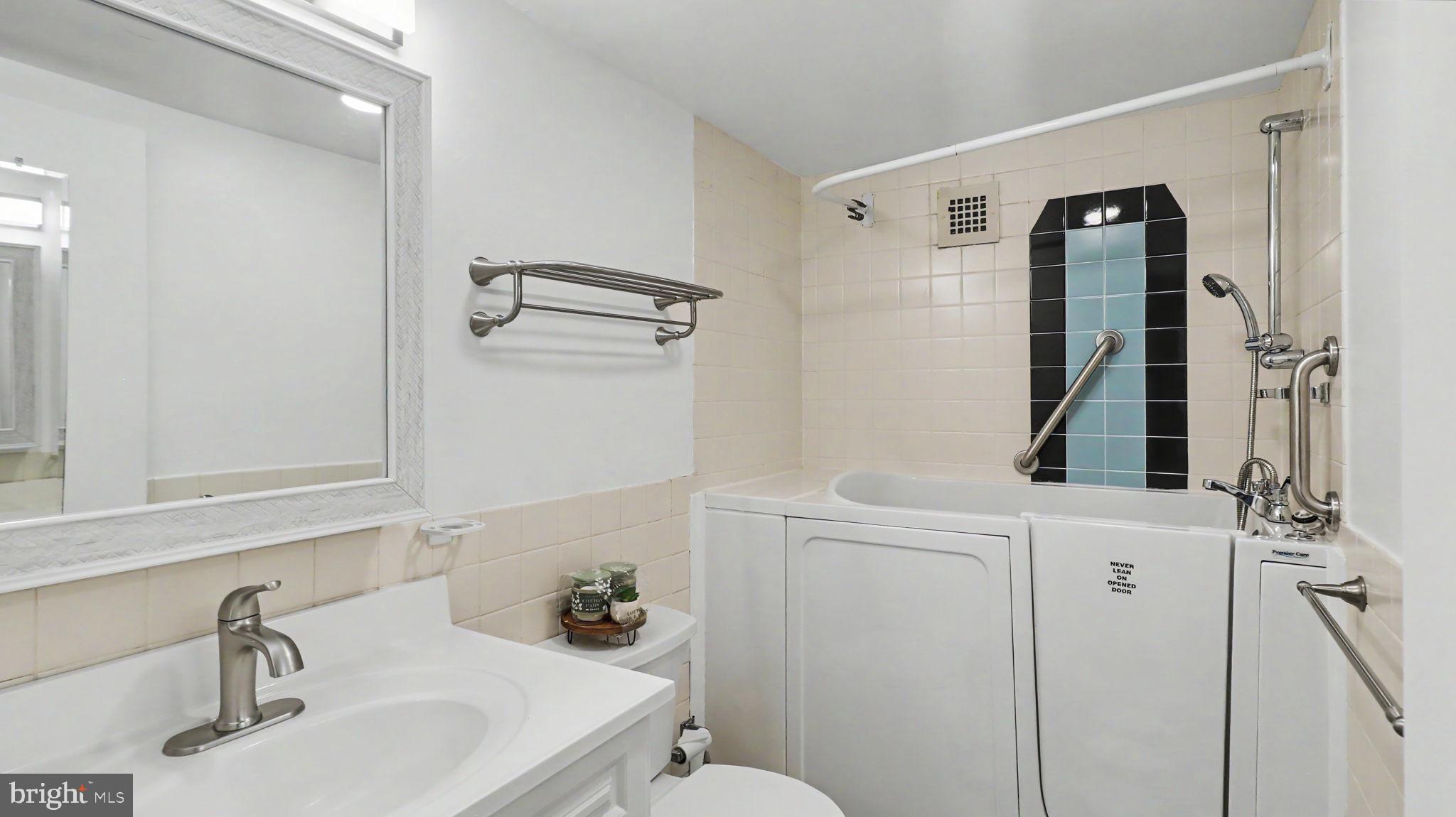 700 7th Street Southwest, Unit 711 Washington, DC 20024 - Photo 29 of 89
