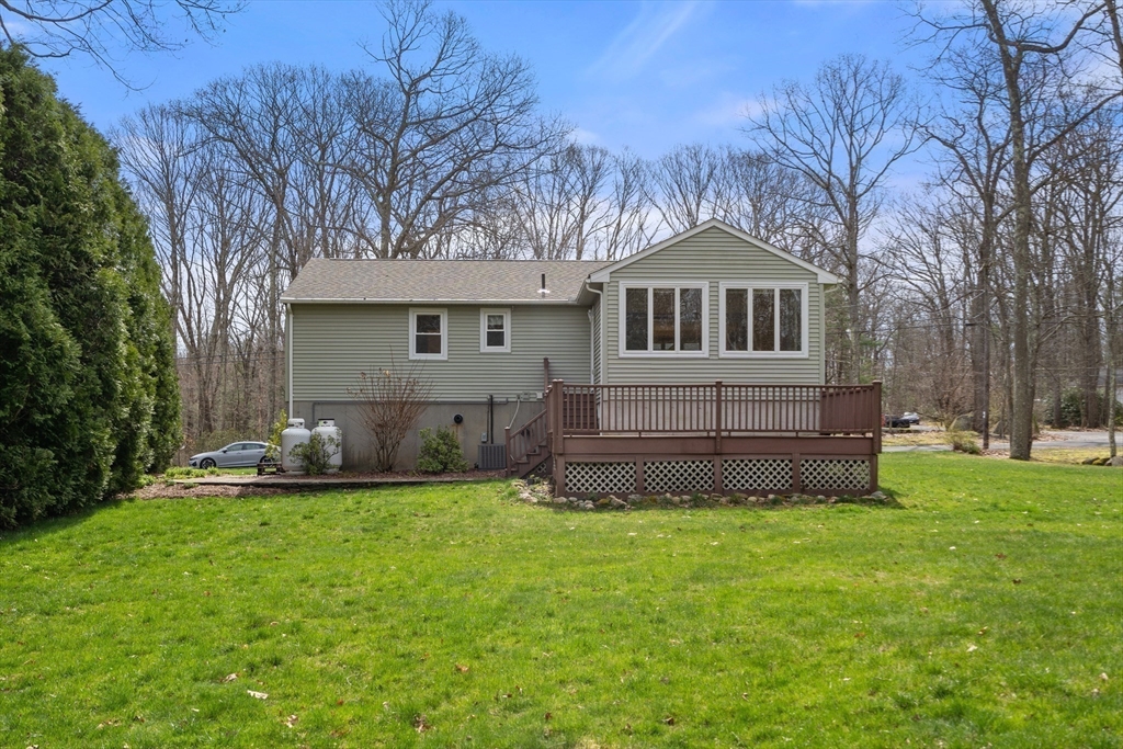 72 Laurel Road Wilbraham, MA 01095 - Photo 36 of 42 Gallery Image 36