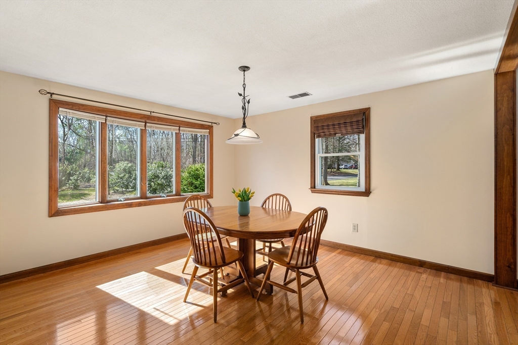 72 Laurel Road Wilbraham, MA 01095 - Photo 5 of 42 Gallery Image 5