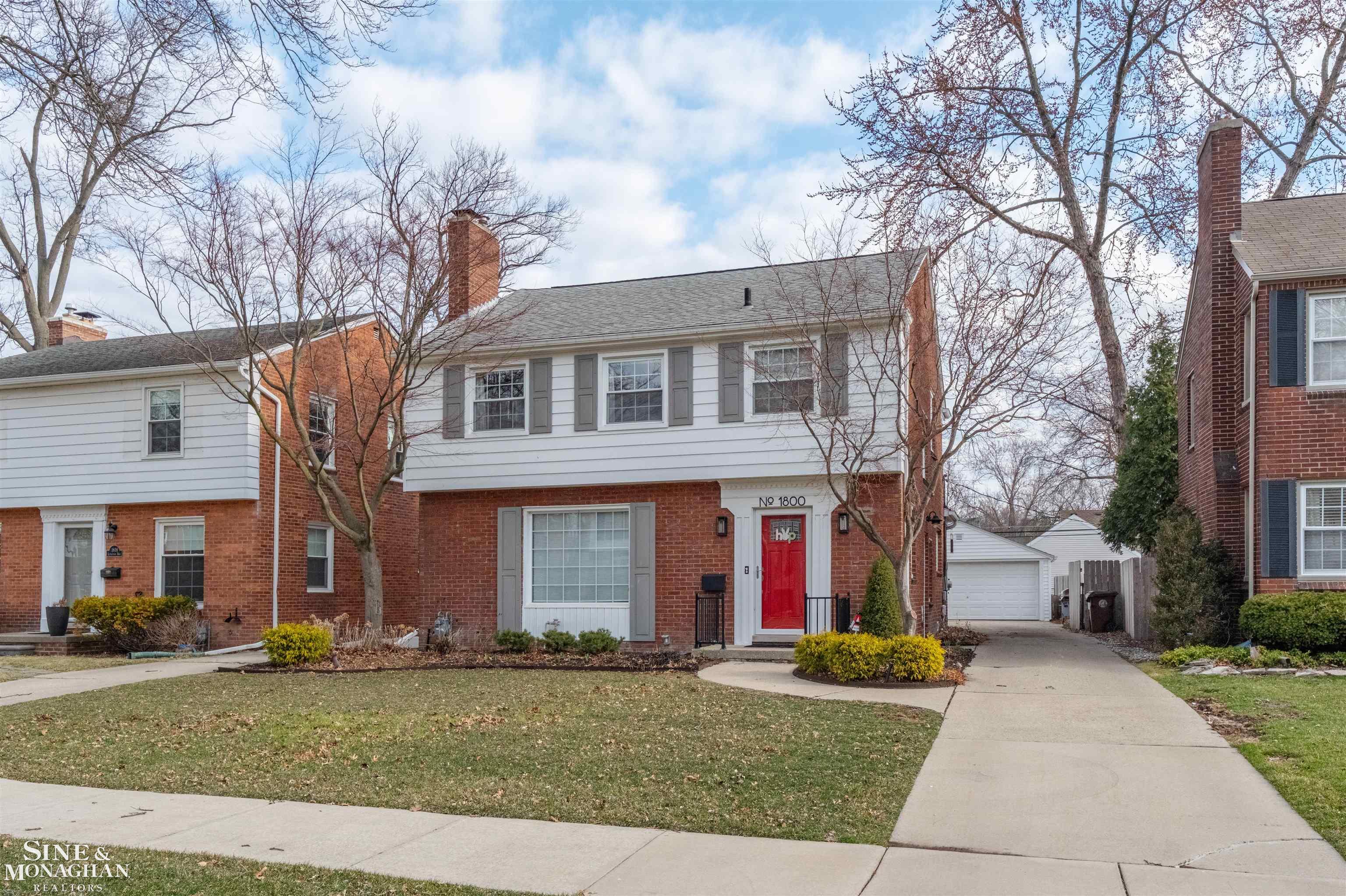 1800 Littlestone Road Grosse Pointe, MI 48236 - Photo 1 of 46 50202477-4fd3a387-1e3f-4d29-86d4-f126f491f733.JPG