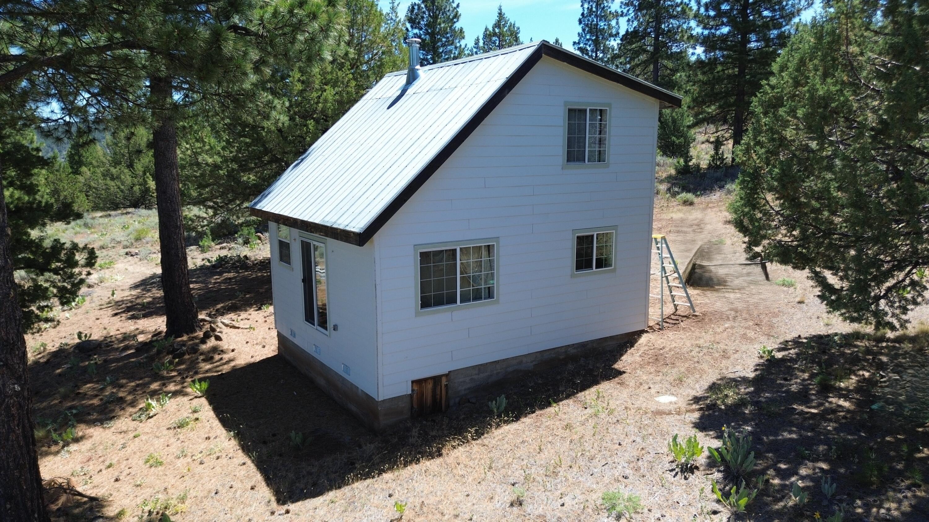 542-405 Punkin Center Road Bieber, CA 96009 - Photo 10 of 127 CABIN (14)