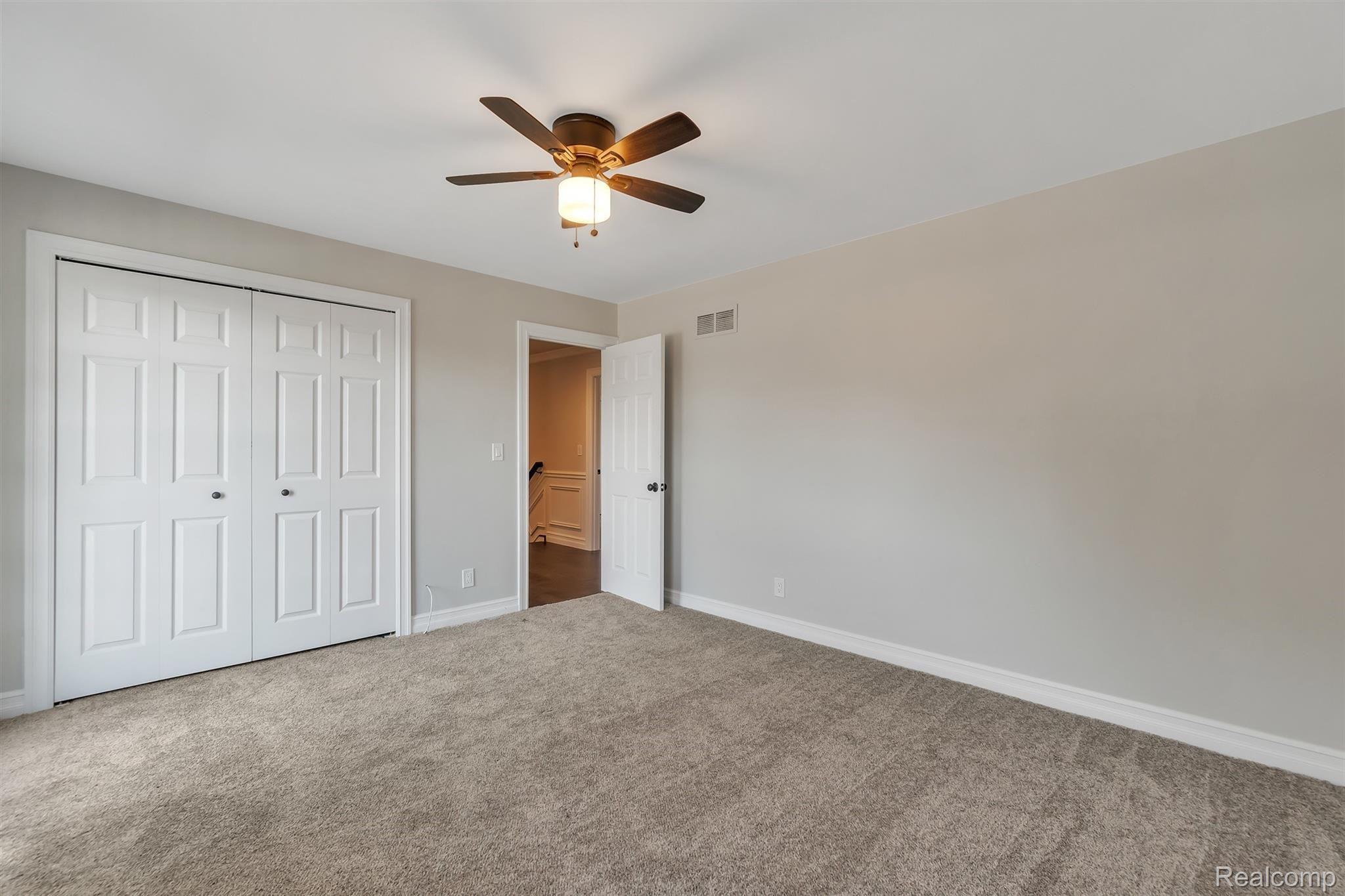 6149 Kings Scepter Road Grand Blanc, MI 48439 - Photo 34 of 48 34-6149 Kings Scepter Rd-WindowStil.jpg