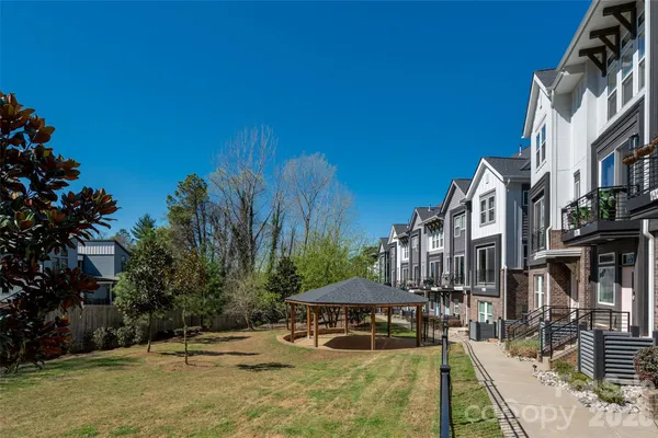 $459,000 | 566 West End Drive, Charlotte, NC 28208