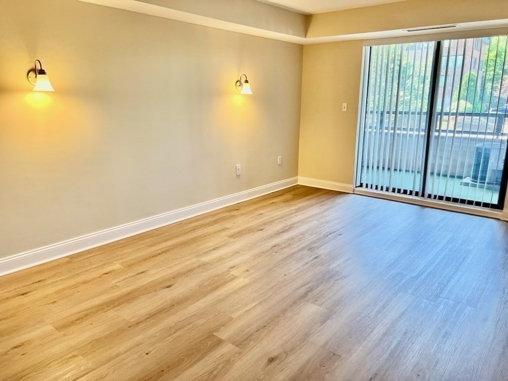 402 Paradise Road, Unit 1C Swampscott, MA 01907 - Photo 25 of 27