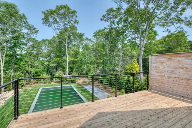 $95,000 | 62 Whooping Hollow Road, East Hampton, NY 11937