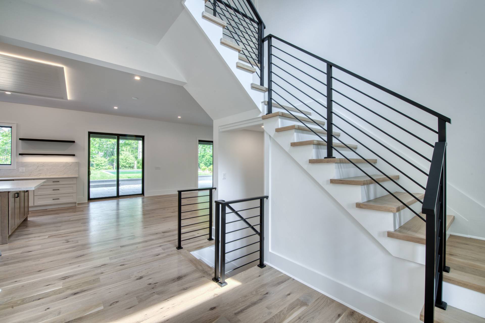 62 Whooping Hollow Road East Hampton, NY 11937 - Photo 3 of 29