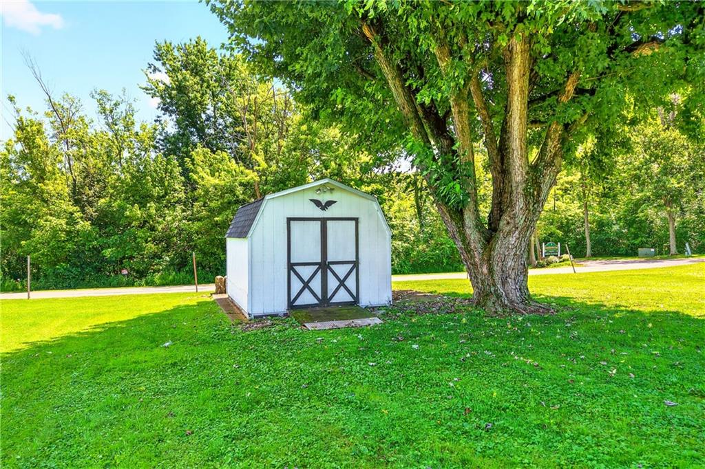 166 Braddock Rd Avenue Mount Pleasant, PA 15666 - Photo 9 of 50 Gallery Image 9