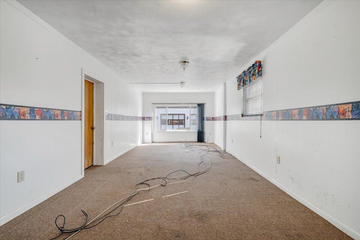 4022 High Acres Road Northwest Roanoke, VA 24017 - Photo 27 of 39 31-MIB04244