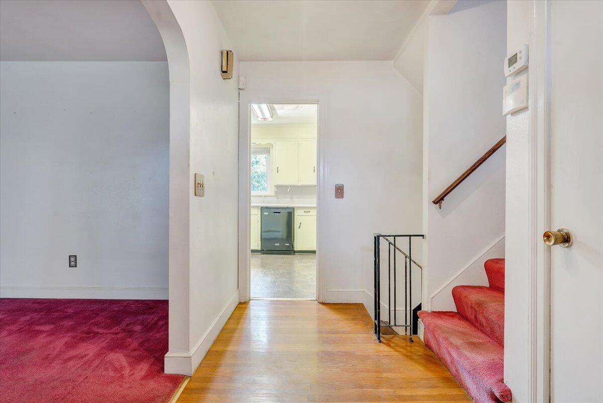 4022 High Acres Road Northwest Roanoke, VA 24017 - Photo 4 of 39 02-MIB04154