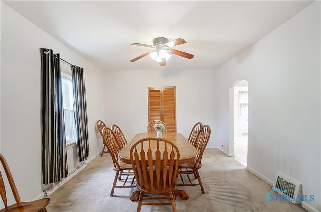 1957 Loxley Road Toledo, OH 43613 - Photo 8 of 39 Gallery Image 8
