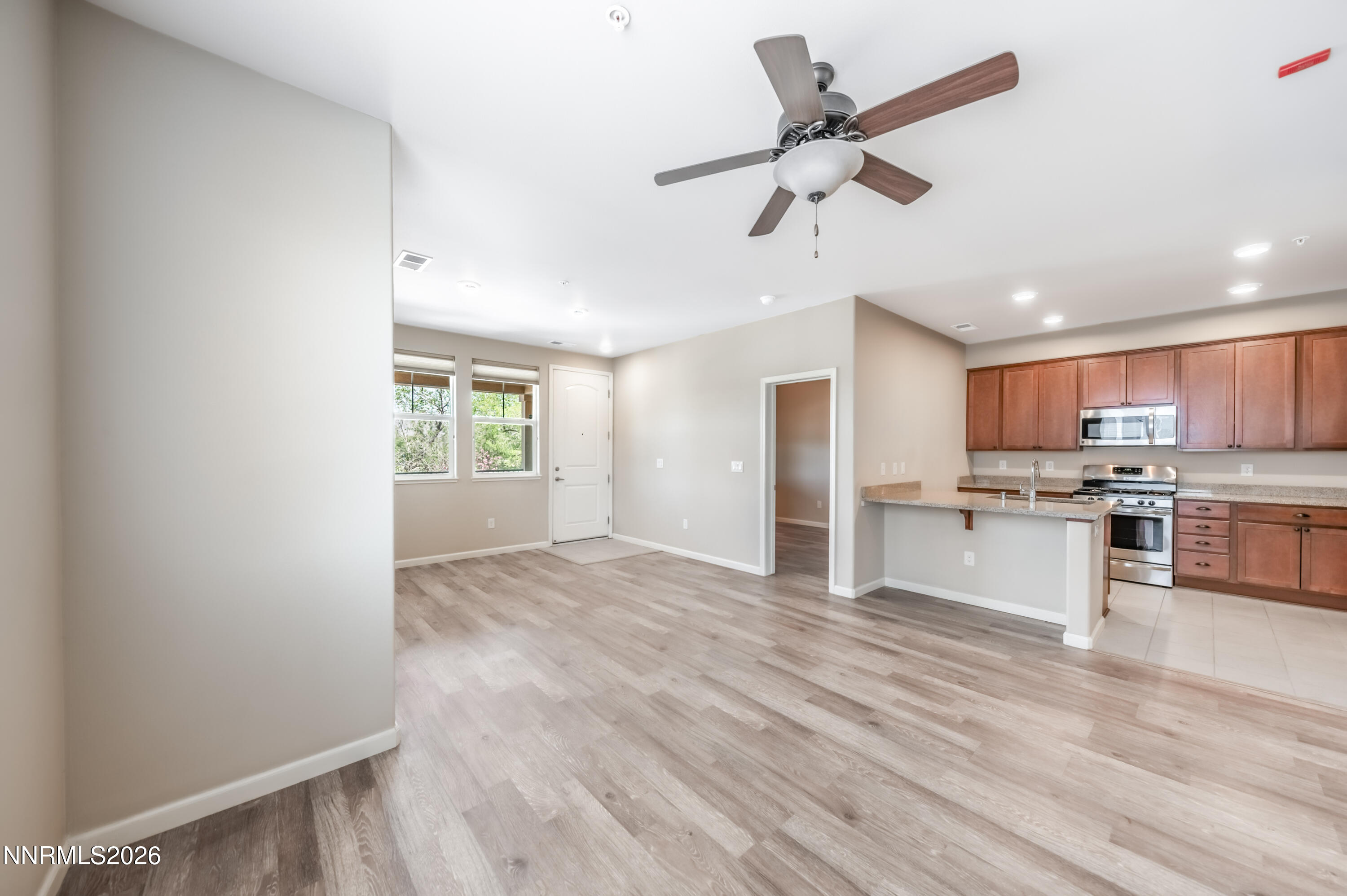 2490 Eastshore Place, Unit 208 Reno, NV 89509 - Photo 7 of 22 E-1022