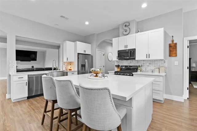 $600,000 | 22048 Stone Creek Lane, Montgomery, TX 77316