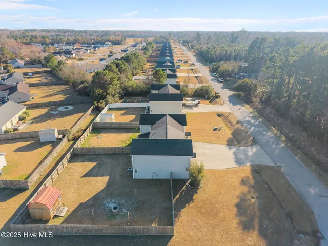 $229,900 | 266 Smallwood Road, Hubert, NC 28539