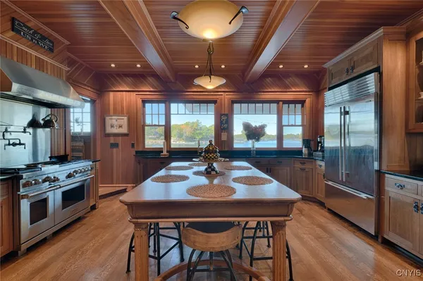 $4,200,000 | 48524 Ina Island, Alexandria Bay, NY 13607