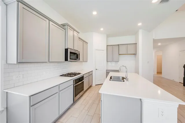 $3,400 | 14605 Little Water Drive, Fort Worth, TX 76052