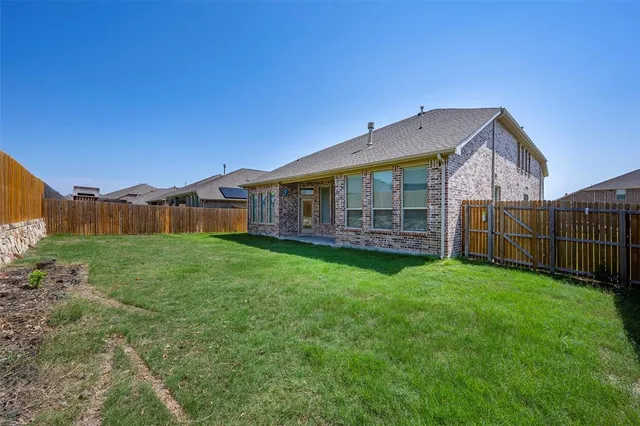 $3,400 | 14605 Little Water Drive, Fort Worth, TX 76052