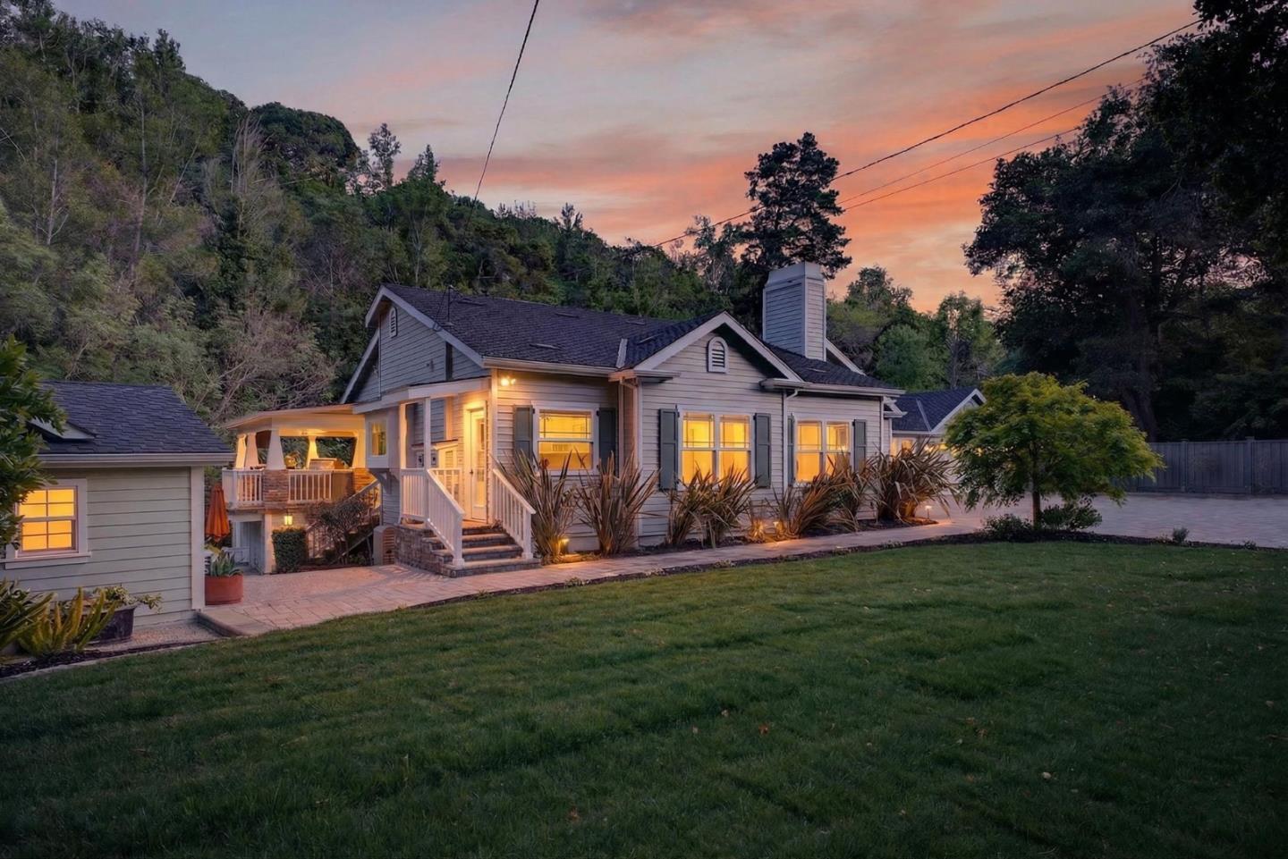 815 Crystal Springs Road Hillsborough, CA 94010 - Photo 9 of 104