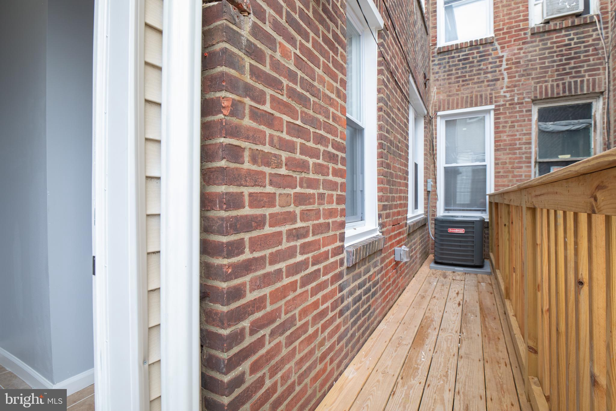 5136 Gainor Road Philadelphia, PA 19131 - Photo 25 of 28 Porch/Central Air