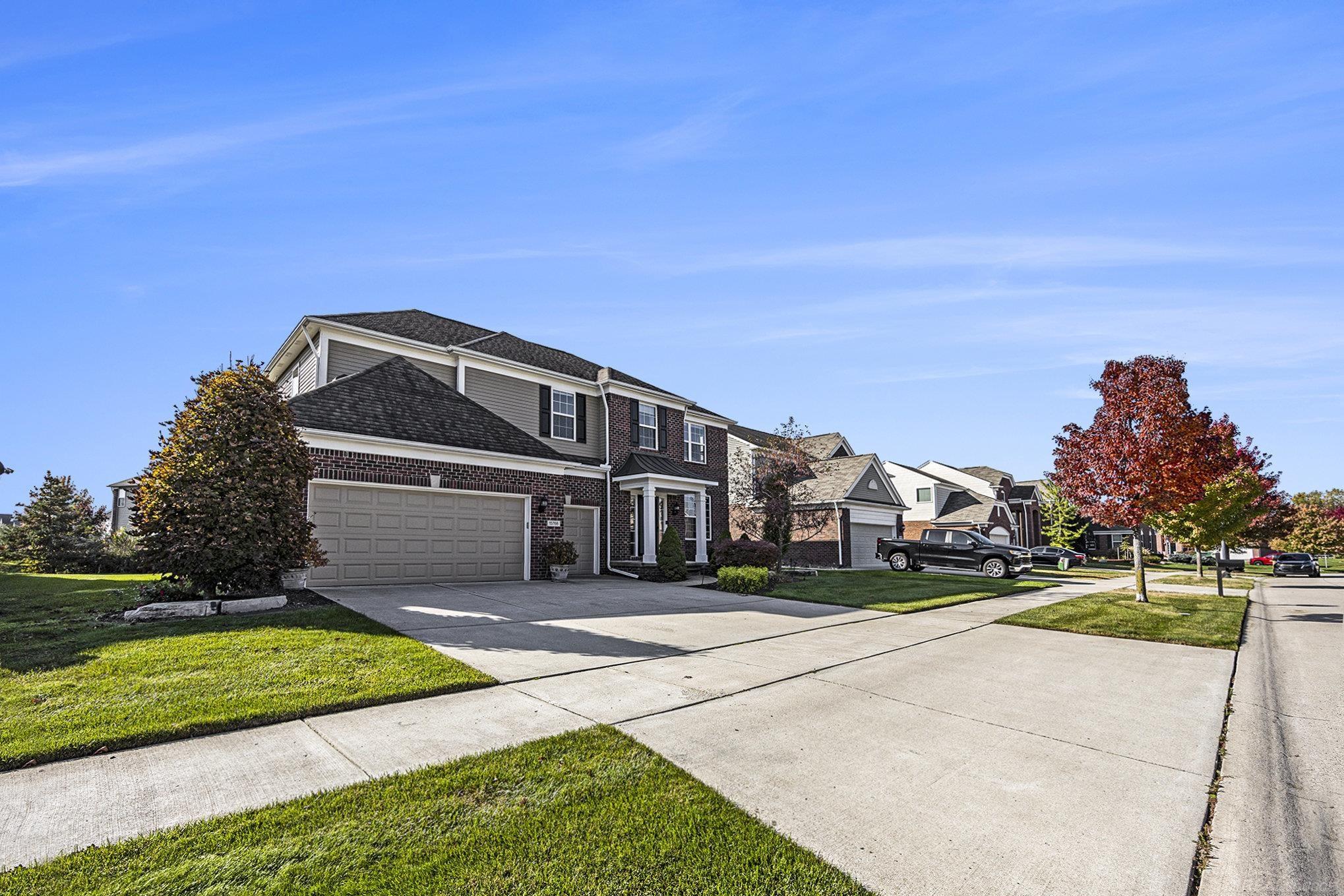 15768 Regent Street Macomb, MI 48044 - Photo 3 of 37 50164122-56b1298d-612f-449e-af51-55ef34c0b00d.JPG