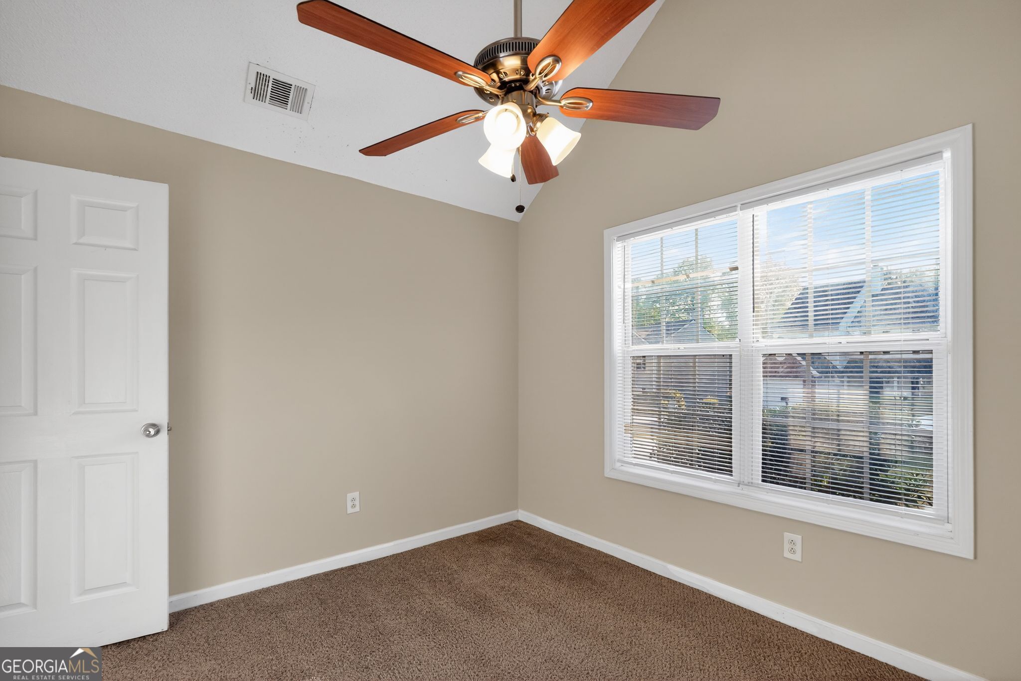 4760 Browns Mill Ferry Road Lithonia, GA 30038 - Photo 7 of 36