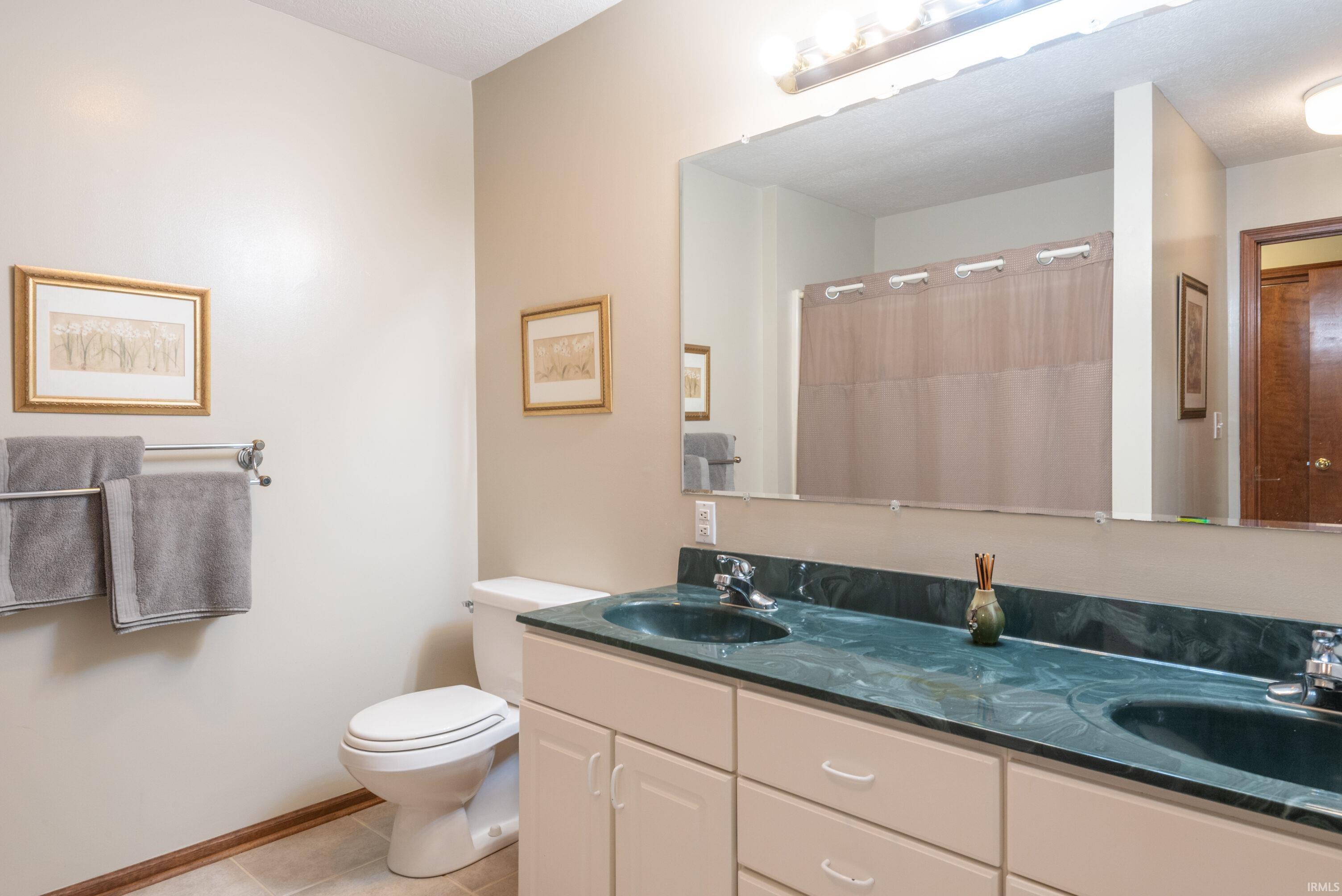 8115 South Strain Ridge Road Bloomington, IN 47401 - Photo 18 of 50 Gallery Image 18
