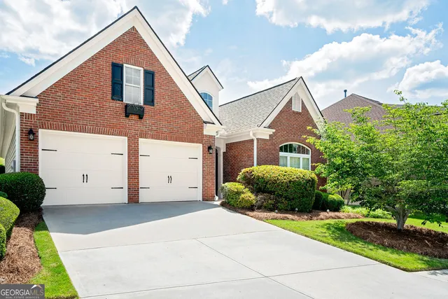 $399,900 | 335 Grand Teton Circle, Fayetteville, GA 30215