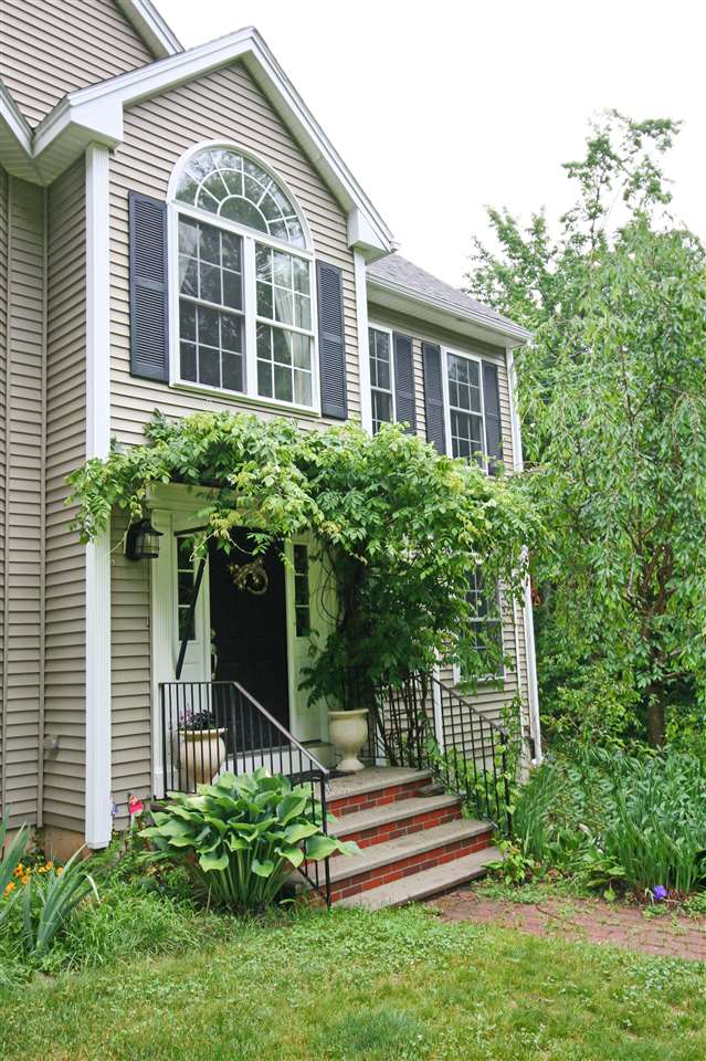 175 Oak Hill Road Barrington, NH 03825 - Photo 3 of 33 Gallery Image 3