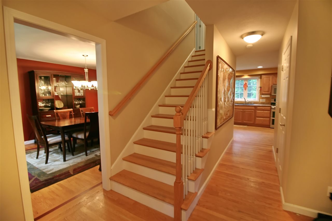 175 Oak Hill Road Barrington, NH 03825 - Photo 4 of 33 Gallery Image 4