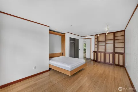 $1,144,000 | 13236 Northeast 129th Place, Kirkland, WA 98034
