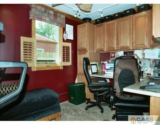 163 South Hill Road Colonia, NJ 07067 - Photo 5 of 8 Gallery Image 5