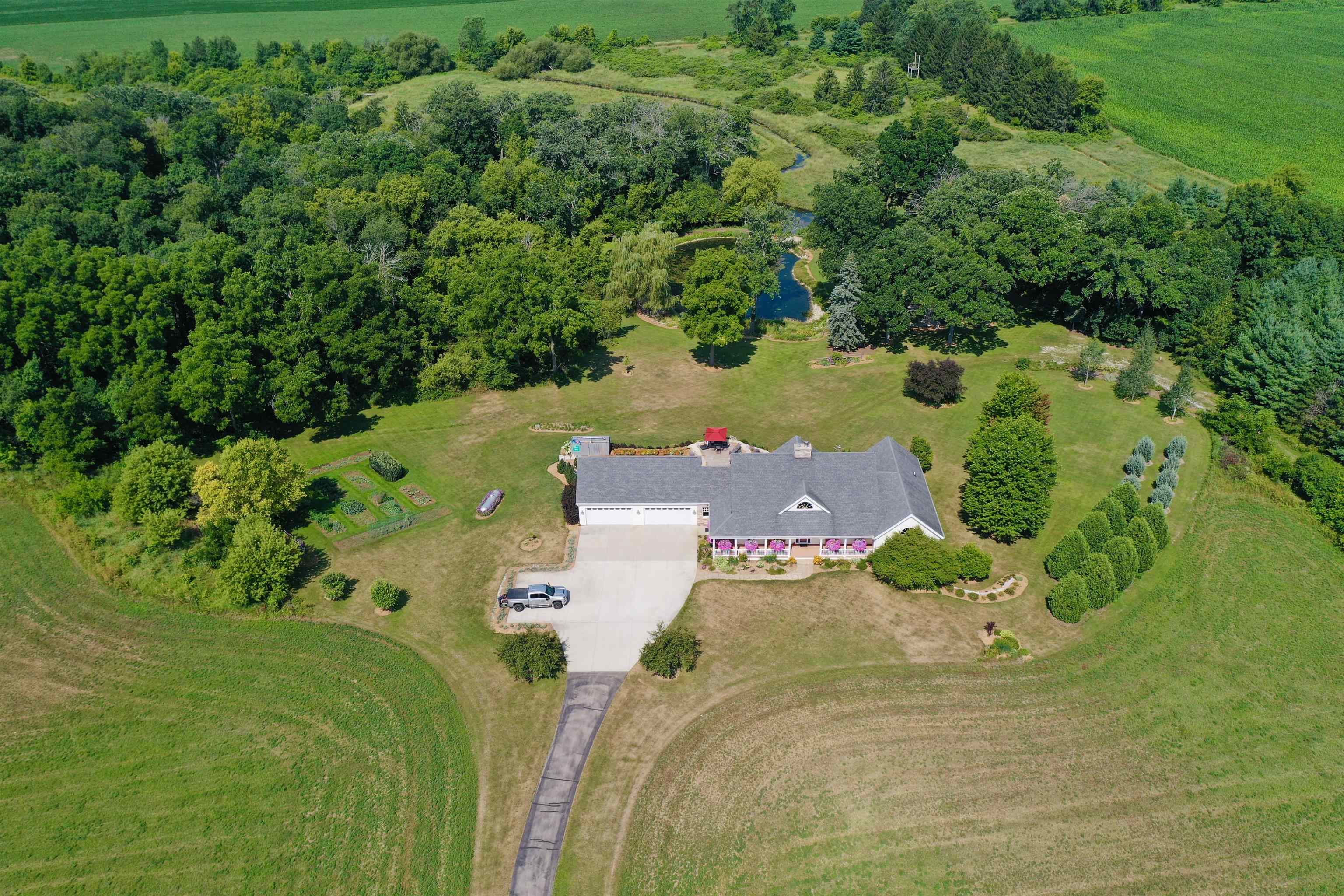 N11565 Lakeland Road Waupun, WI 53963 - Photo 2 of 90 Gallery Image 2
