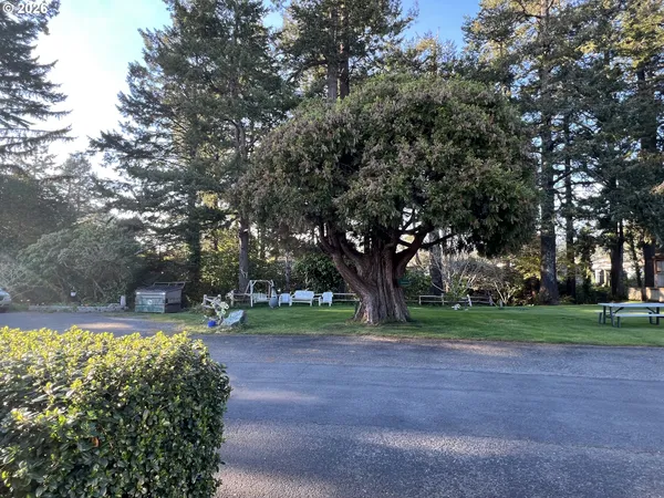 $195,000 | 16063 Driftwood Lane, Unit 12, Brookings, OR 97415