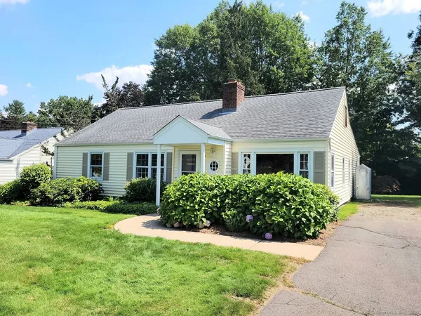 $3,200 | 101 Haynes Road, West Hartford, CT 06117